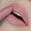 Помада для губ 